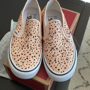 Vans leopard print pink cheetah sneaker women’s 7.5 Leila hurst